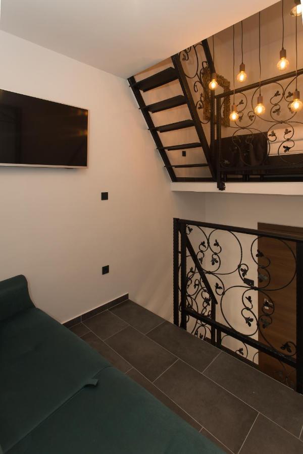 Amaizing Apartment Near Airport Kaštel Štafilić 外观 照片