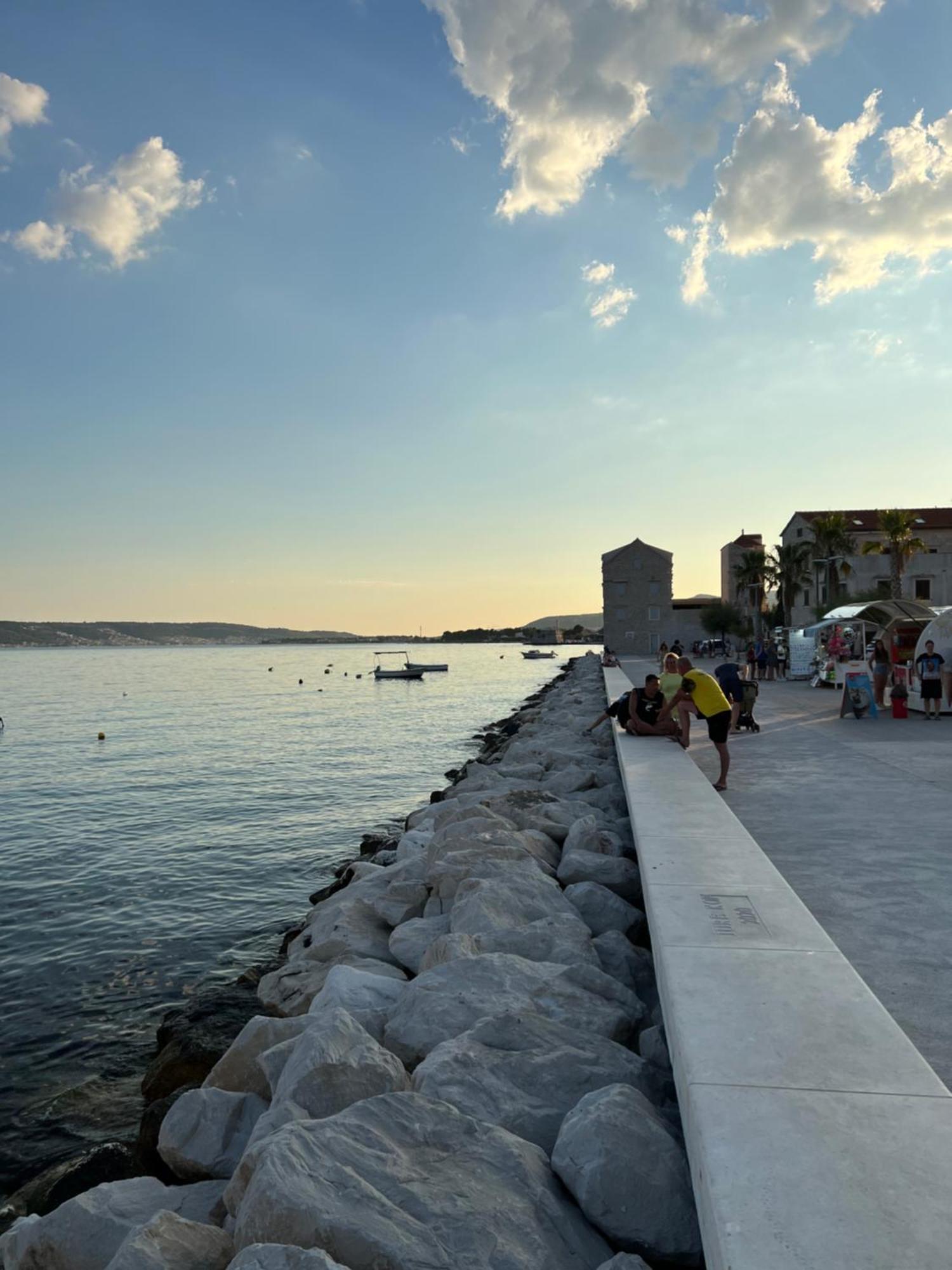 Amaizing Apartment Near Airport Kaštel Štafilić 外观 照片
